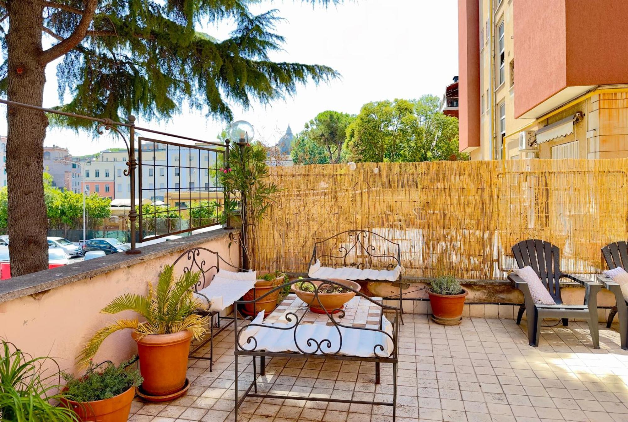 Elegantis Vatican View With Private Terrace Apartment *
